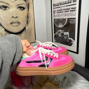 Steve Madden platform  Pink and Black Sneakers